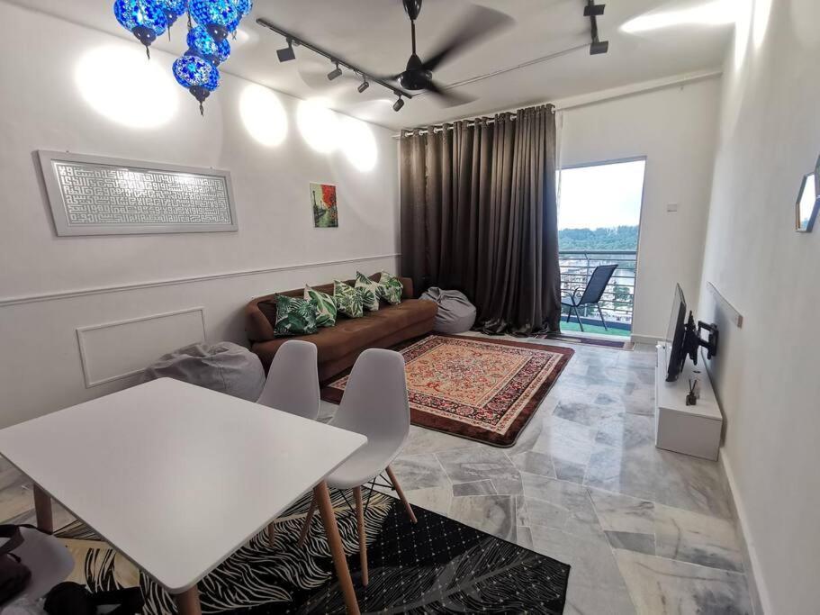 Entire Condo Pd Marina View Villa 2-Bedroom Port Dickson Kültér fotó
