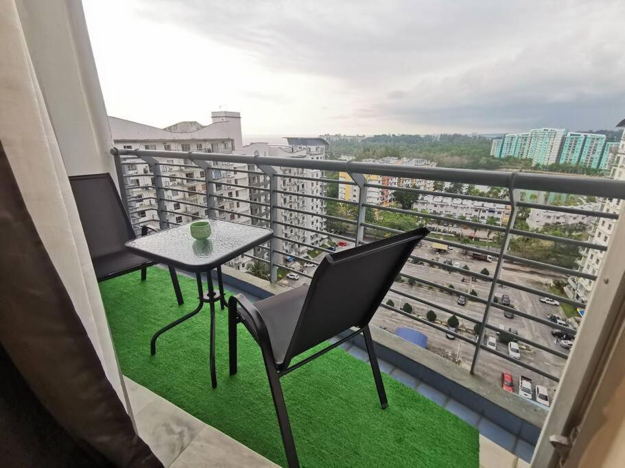 Entire Condo Pd Marina View Villa 2-Bedroom Port Dickson Kültér fotó